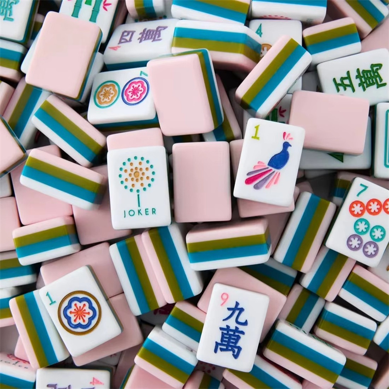 Family Baby Pink Mahjong Acrylic Mahjong Tiles Set for Outdoors Entertainment or Gifts American Traveling Mahjong Artwork